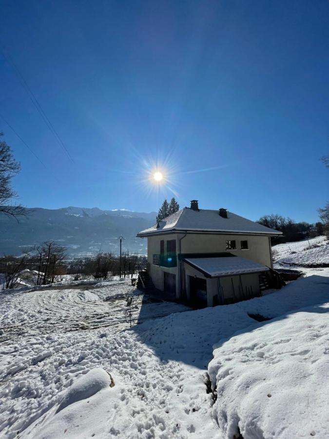 Petit Logement Cosy Dans Maison Au Calme Verrens-Arvey المظهر الخارجي الصورة