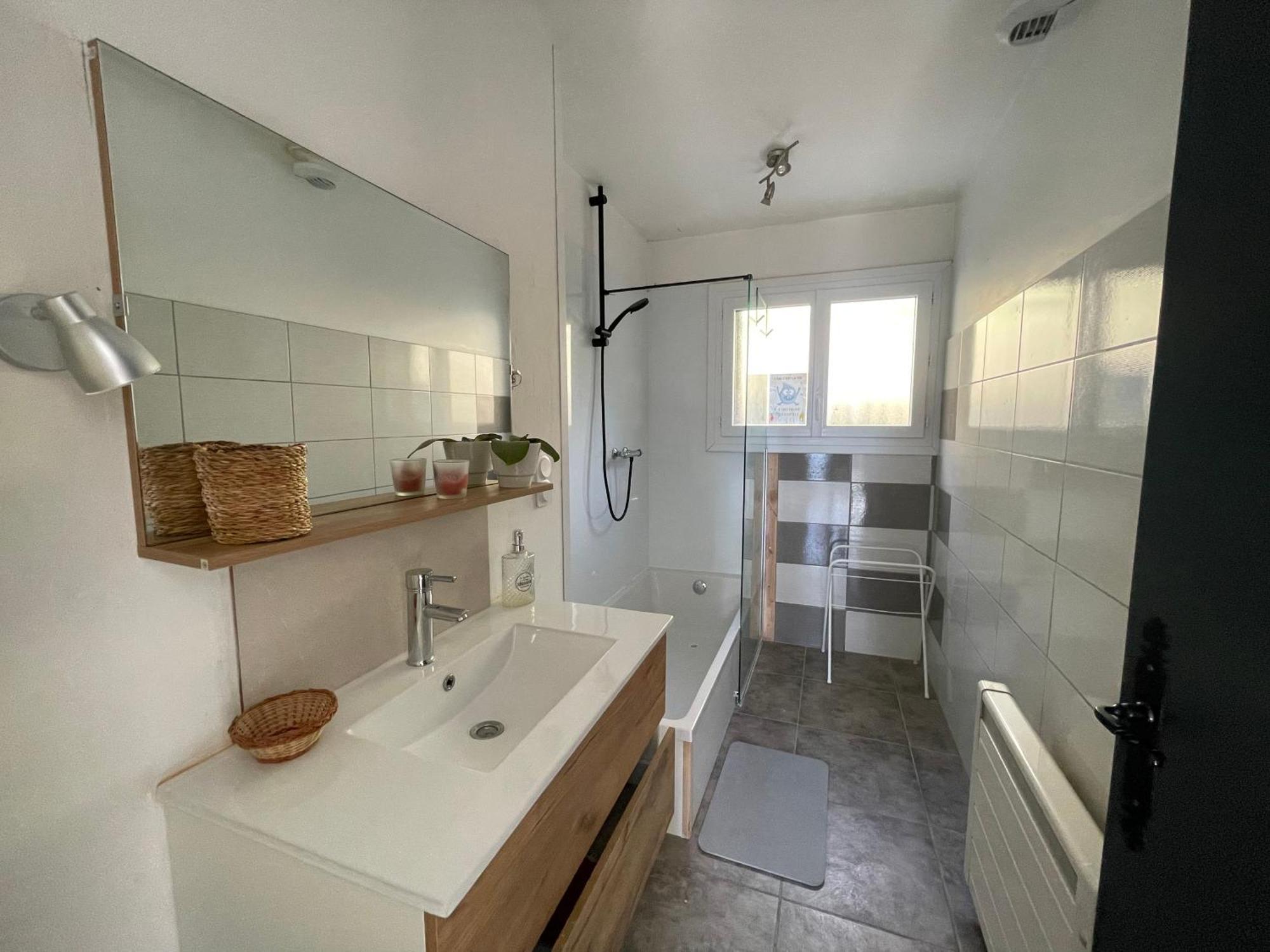 Petit Logement Cosy Dans Maison Au Calme Verrens-Arvey المظهر الخارجي الصورة